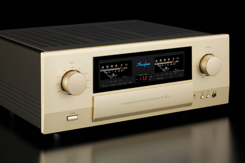 accuphase E-470 amplifer