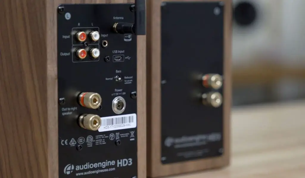 Audioengine HD3 powered bookshelf speakers connection