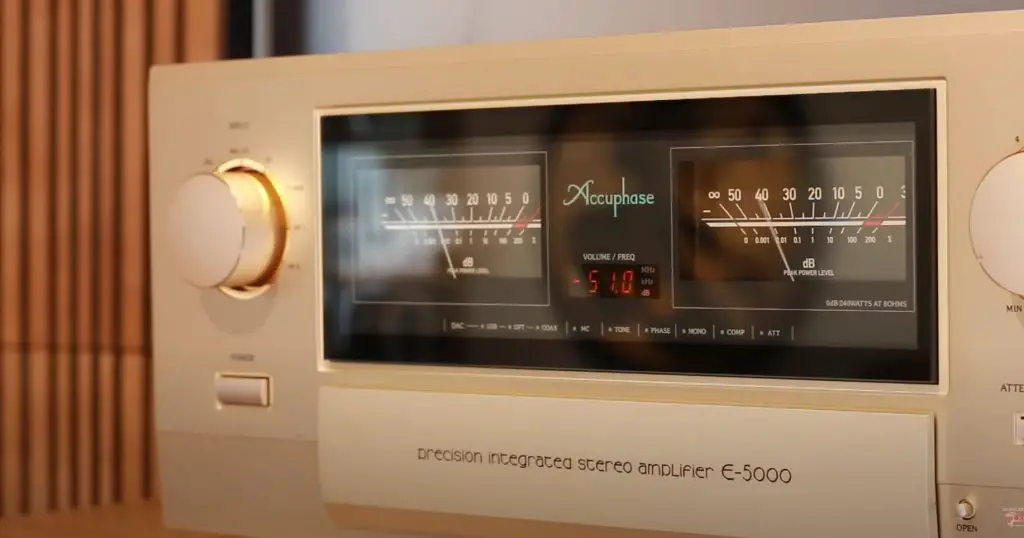 Accuphase E-5000 Stereo Integrated Amplifier Review