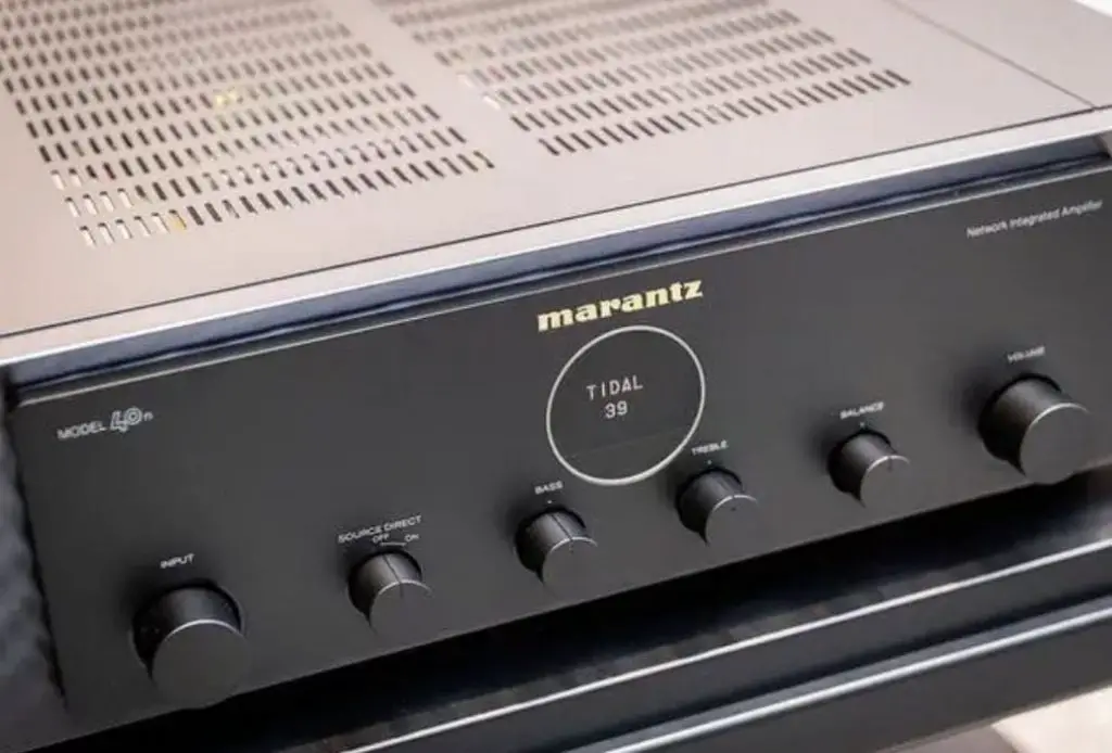 Marantz Model 40n Integrated Stereo Amplifier image front